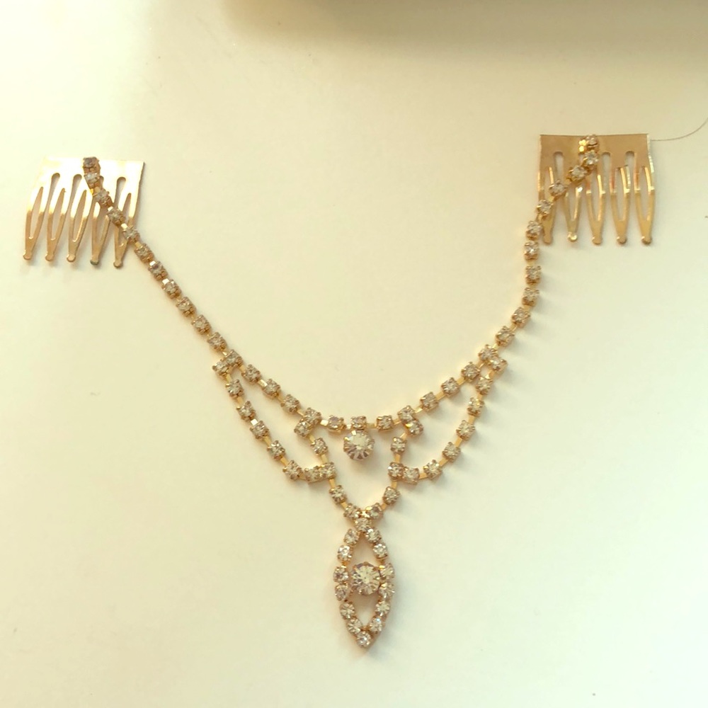 Gold V-shaped Hair Piece